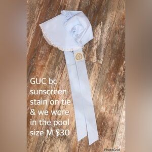 T.B.B.C. eyelet bonnet